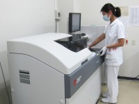 新しくなった生化学分析装置(H27年度）